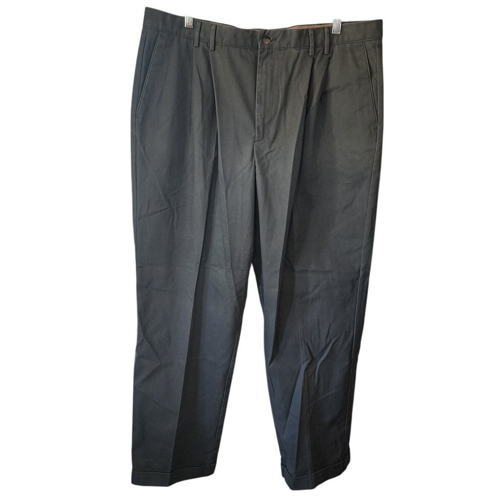 Dockers Khakis Men's Gray Pleated Front Cuffed Hem Pants W42 L 32
